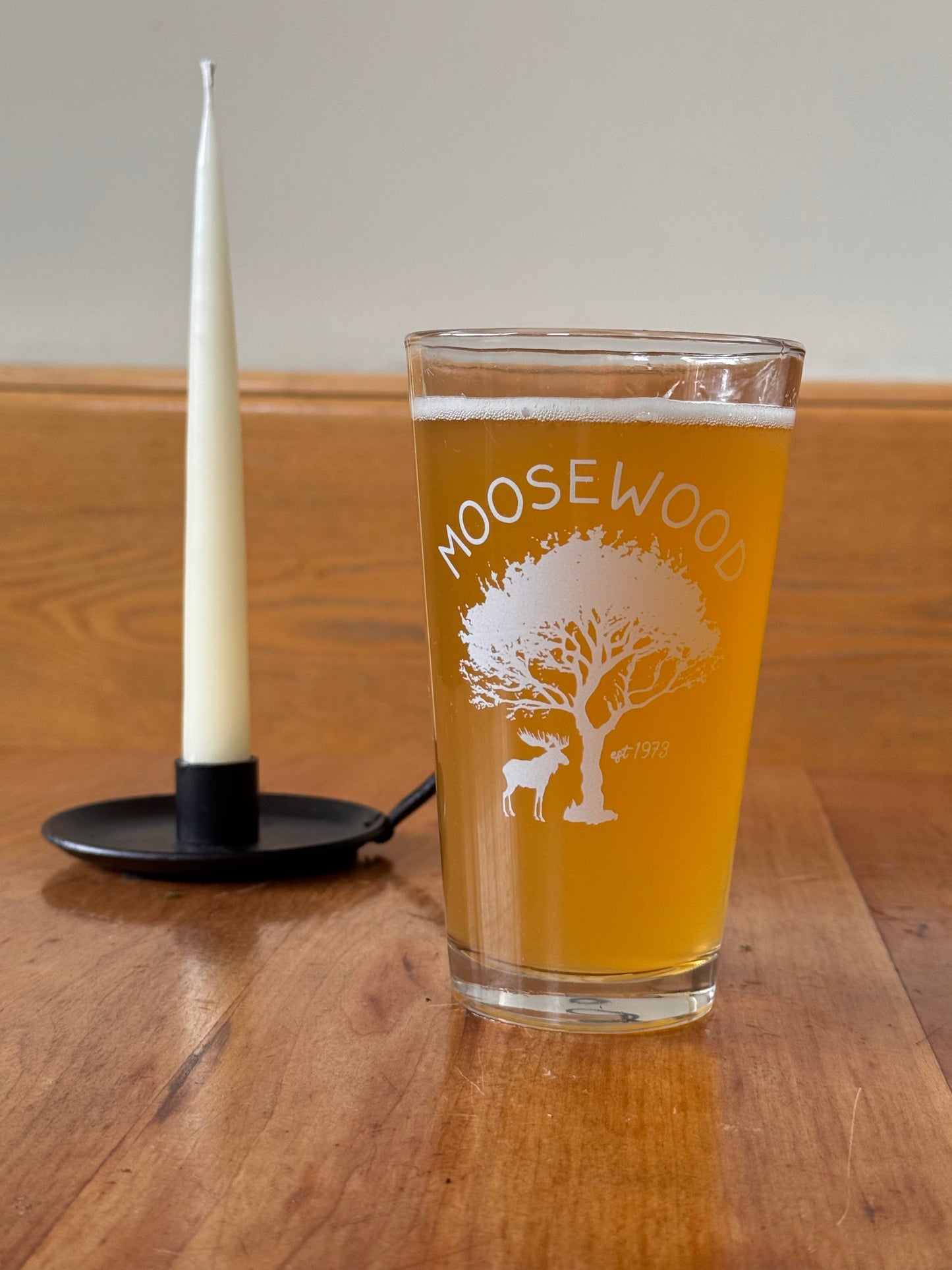Moosewood Pint Glass White logo
