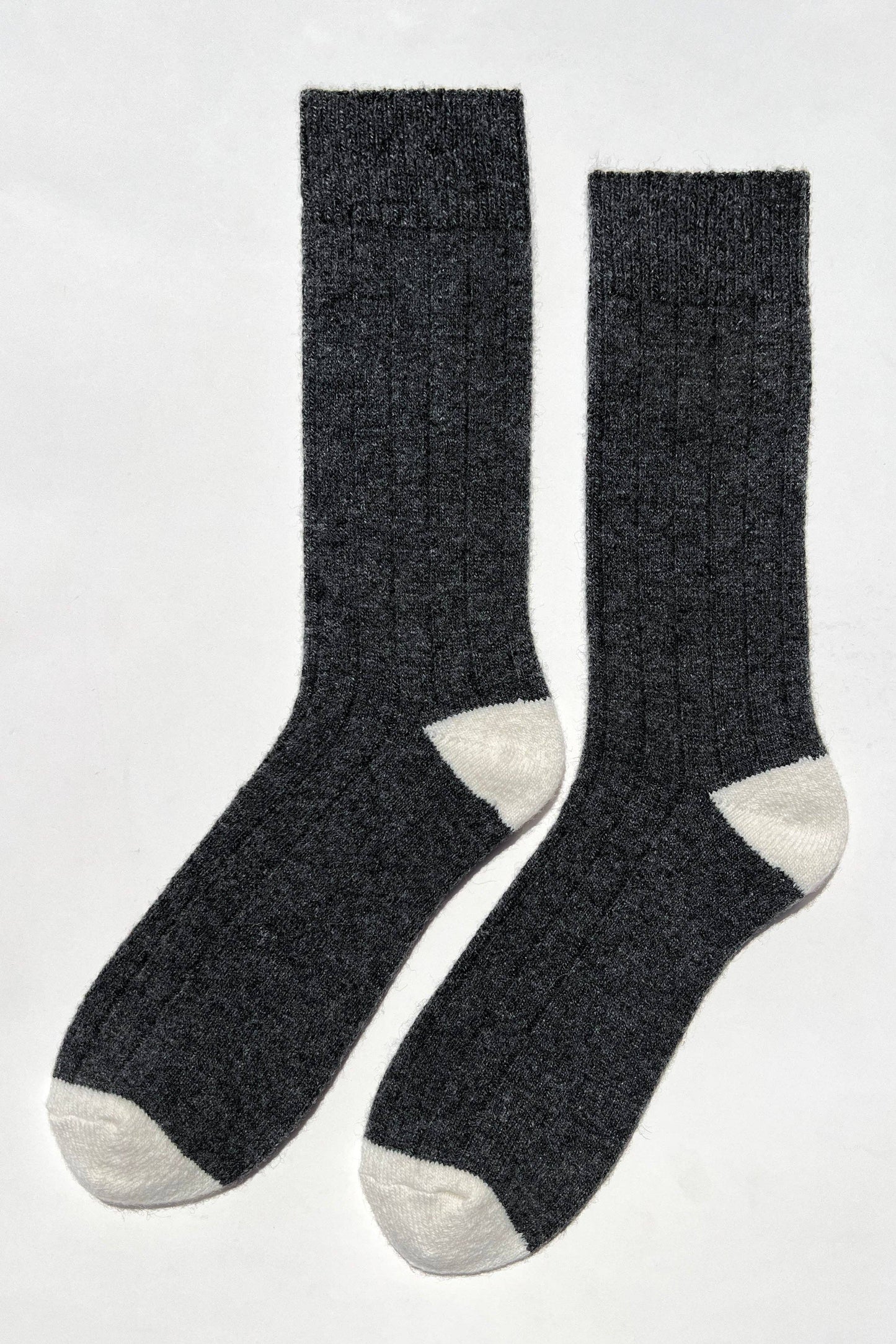 EXTENDED Cashmere Classic Socks