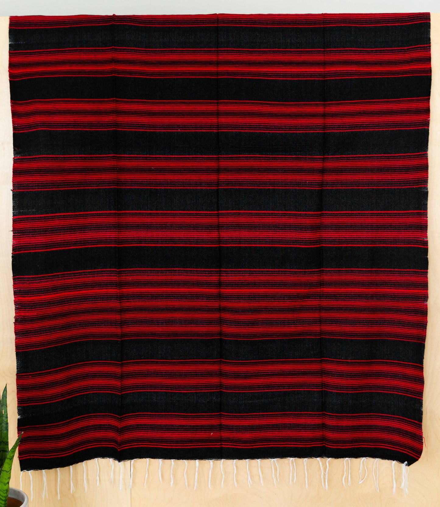 Serape Mexican Blankets - Black/Red