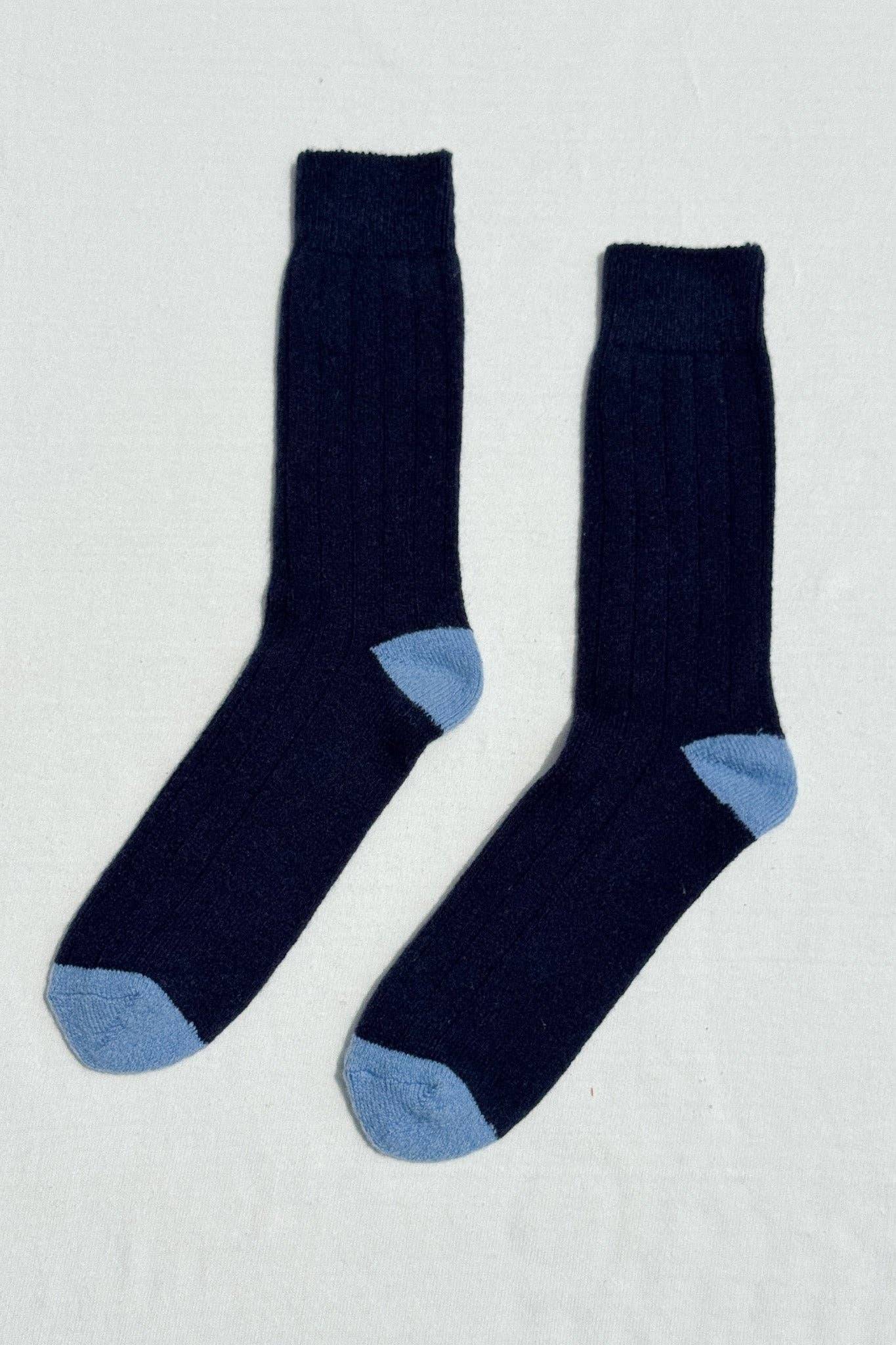 EXTENDED Cashmere Classic Socks